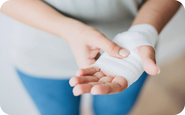 pansement-simple-et-complexe-bandage-global-nurse-infirmieres-a-domicile-saint-servaix